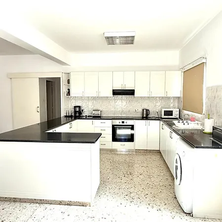 Apartment Himonas *