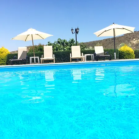 Himonas 아파트 피조우리