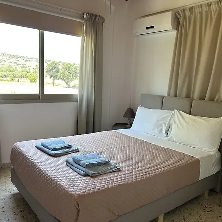 아파트 Himonas 피조우리